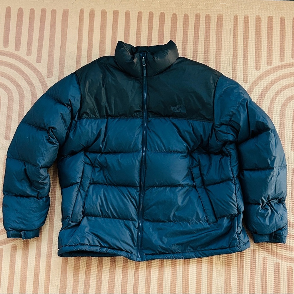 The North Face Men's Navy and Black Puffer Jacket